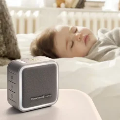 Honeywell Home 5 Series Portable Wireless Doorbell with Halo Light and Push Button - RDWL515A2000/E