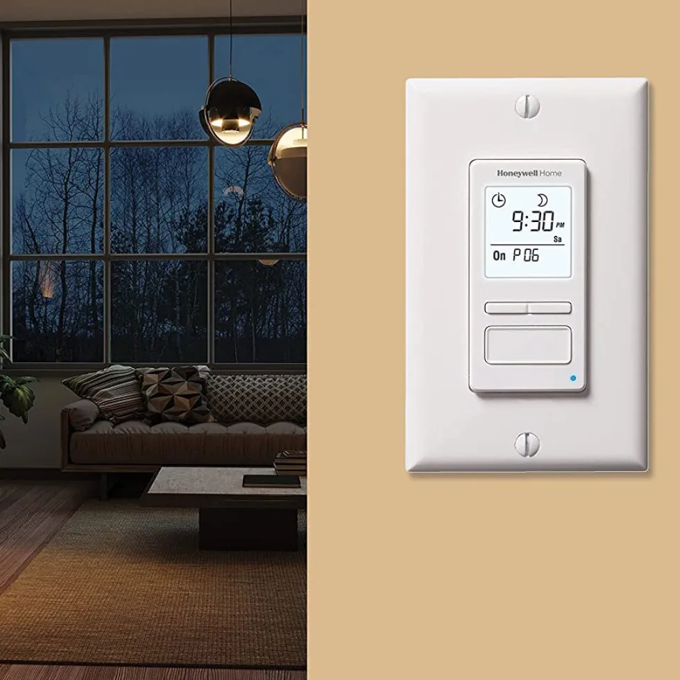 Honeywell Home Solar 7 Day Programmable Light Switch Timer, Sunset to Sunrise - RPLS740B, White