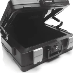 Honeywell 1114 Lightweight Fire and Waterproof Chest (.39 cu ft.)