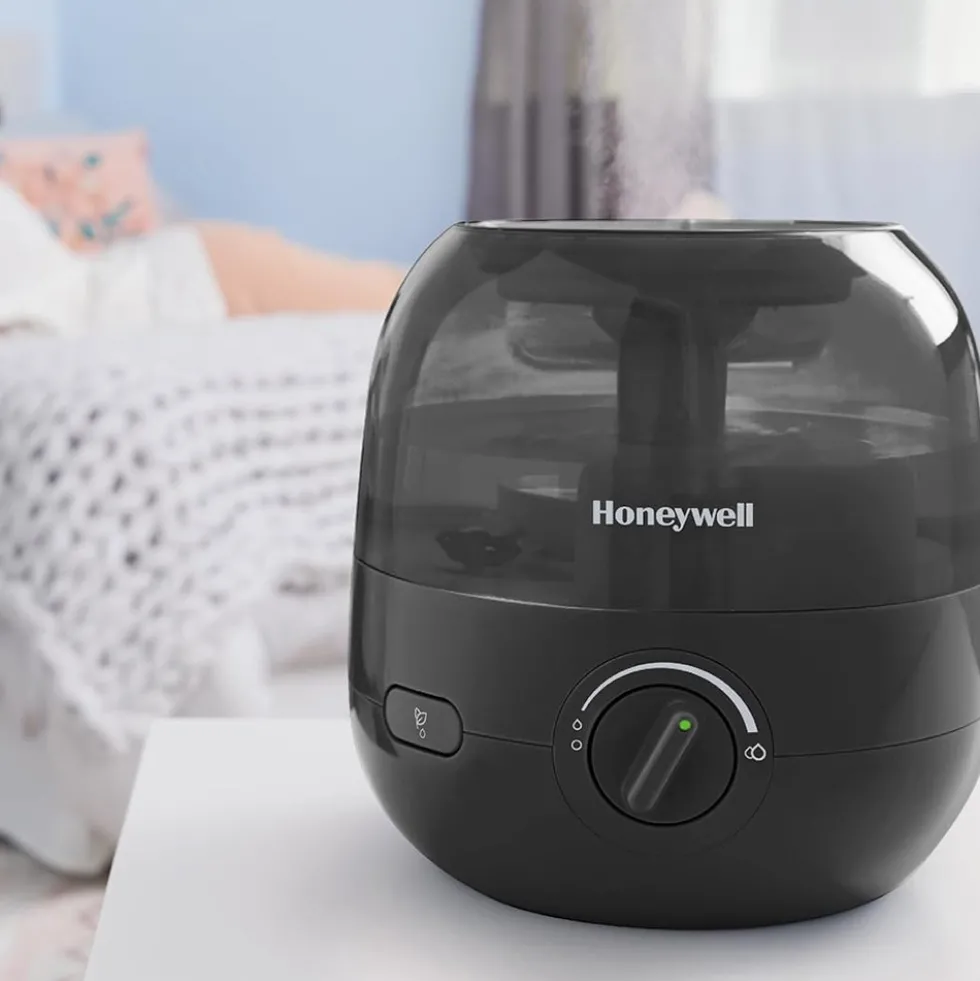 Honeywell Mini Cool Mist Humidifier - Black, HUL525B