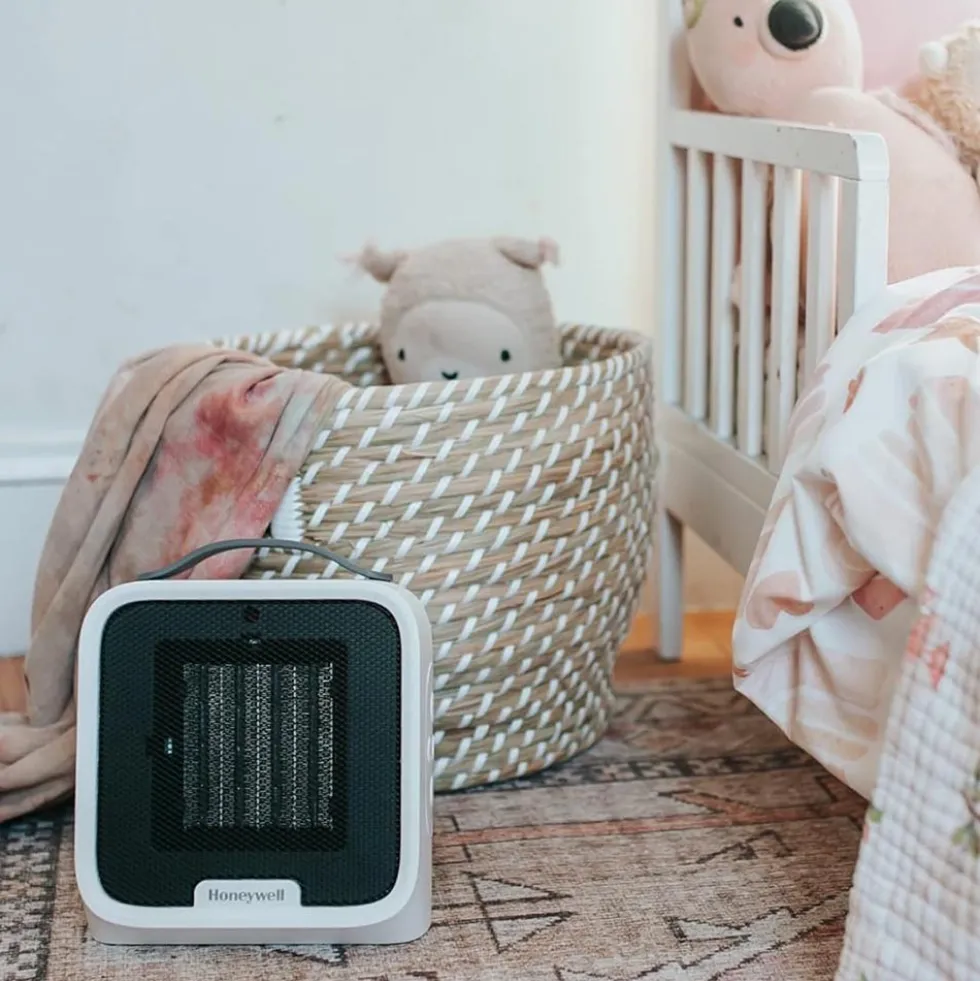 Honeywell UberHeat Plus Portable Ceramic Small Space Heater - White, HCE220W